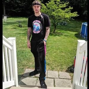 Meet your Posher, Kennon